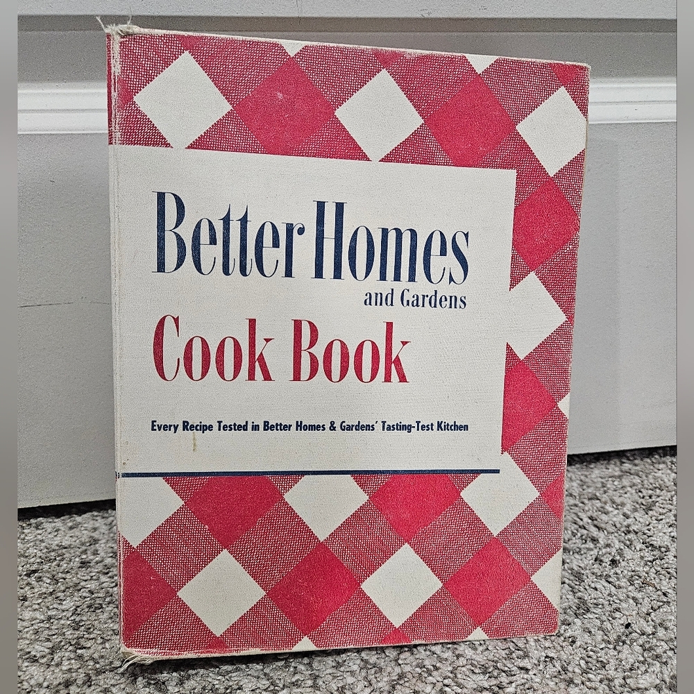 Better Homes and Garden Cookbook for Kitchen